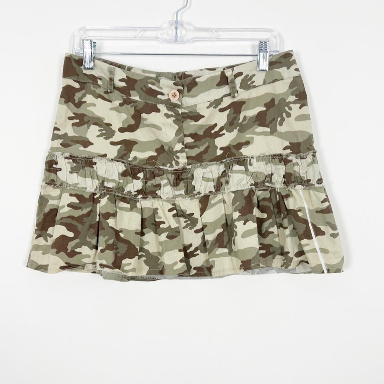 Y2K Camo print pleated mini skirt Size small Waist:... - Depop