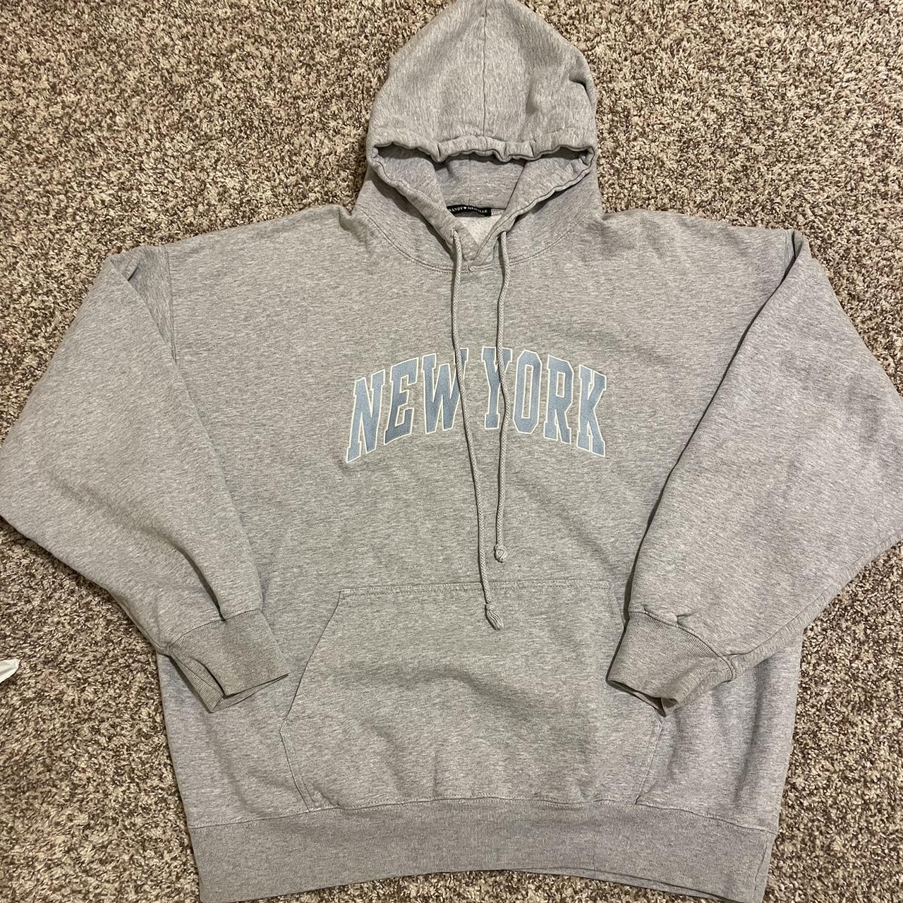 Brandy Melville New York Hoodie NWT Fits - Depop