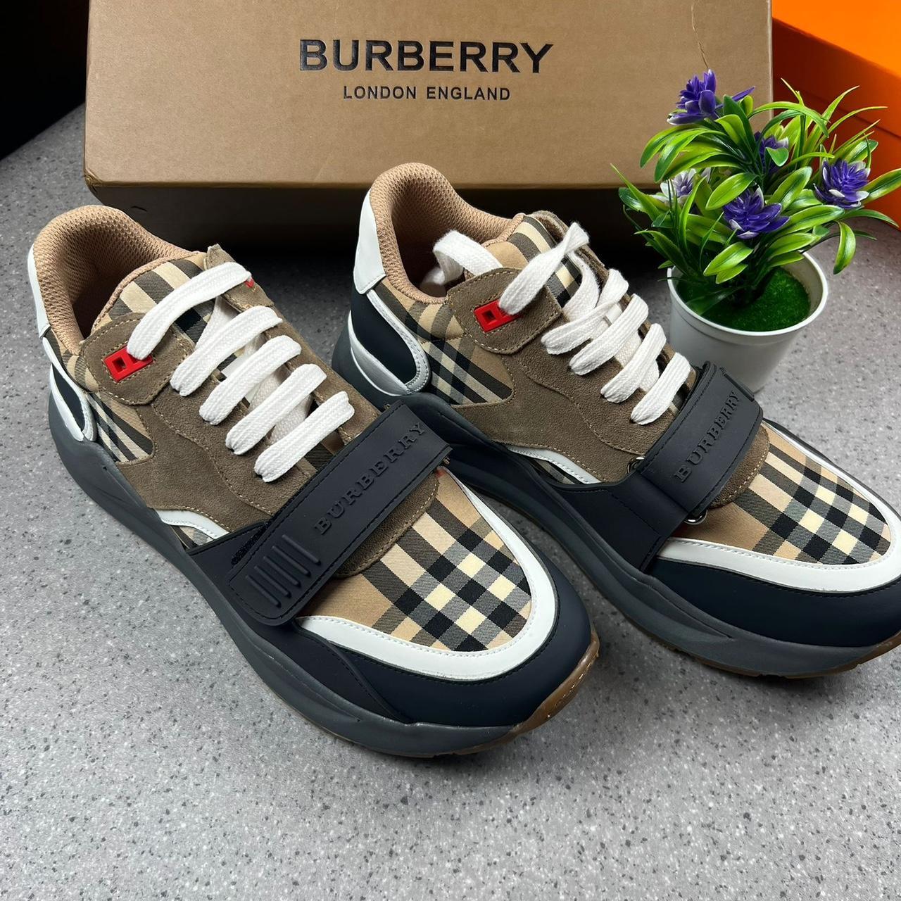 Dhgate burberry cheap shoes