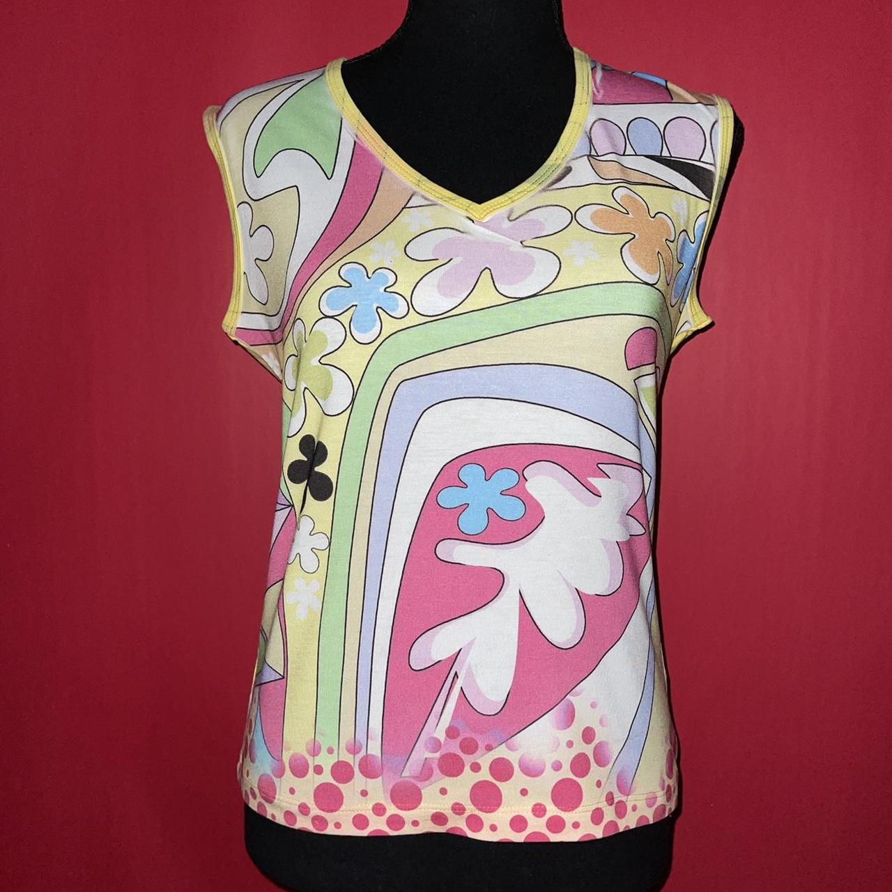 Deadstock Y2K Yellow Abstract Pastel Print Ringer V... - Depop