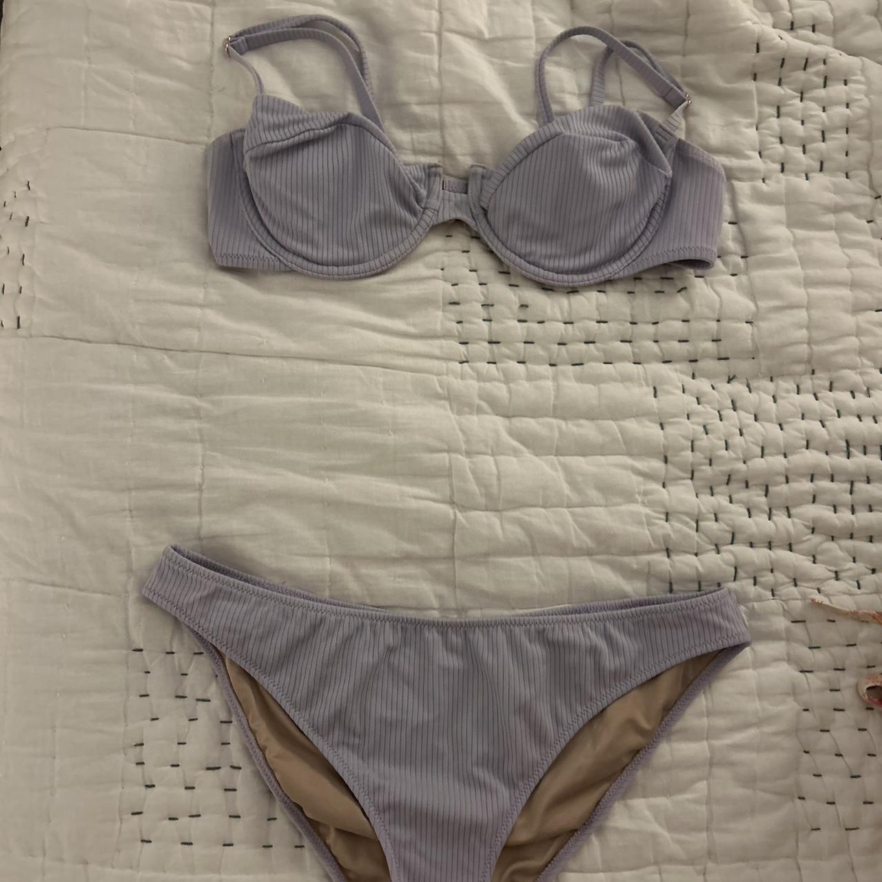 item listed by izzylovesfrankocean