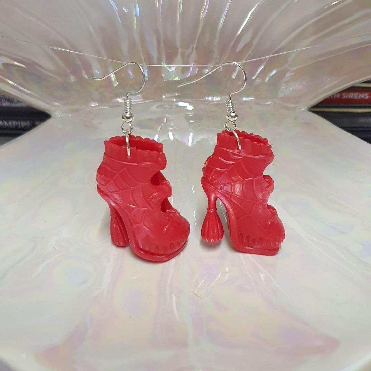 Monster High Elissabat Ghoul Fair Red Boots Earrings Depop