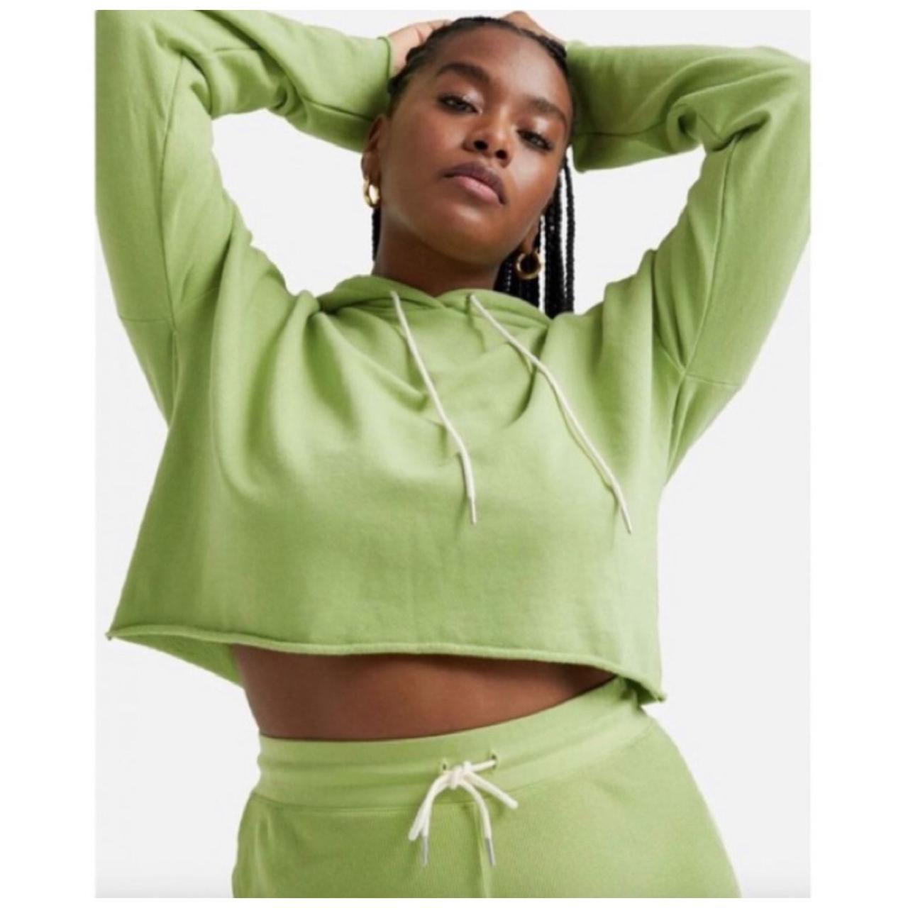 Green crop top hoodie hotsell