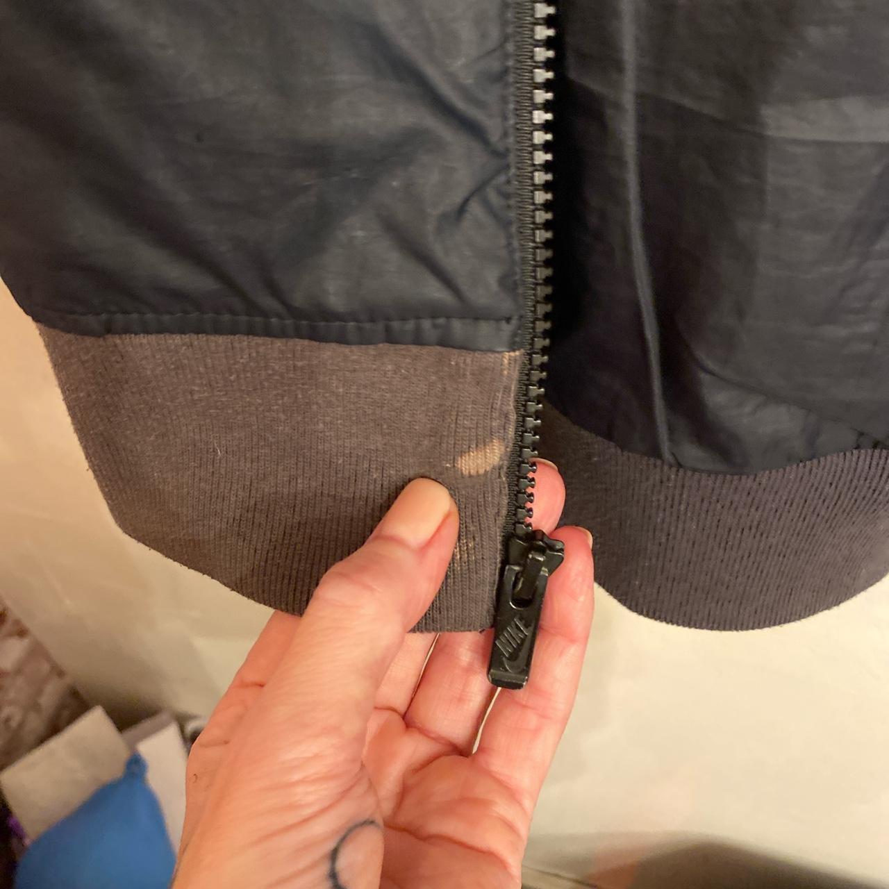 mens small nike windbreaker