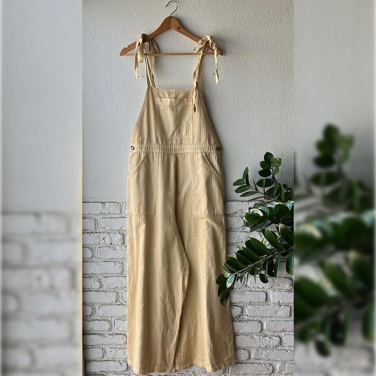 ASOS Maternity Women's Cream Jumpsuit Depop