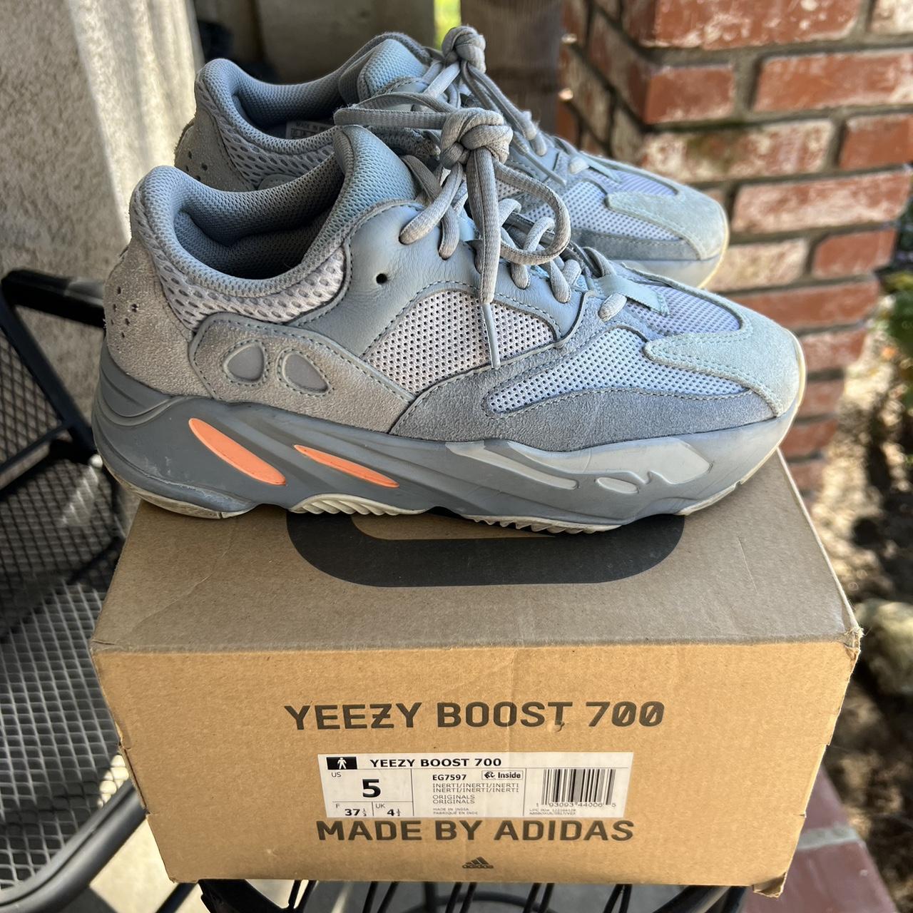 Youth size sales 5 yeezys