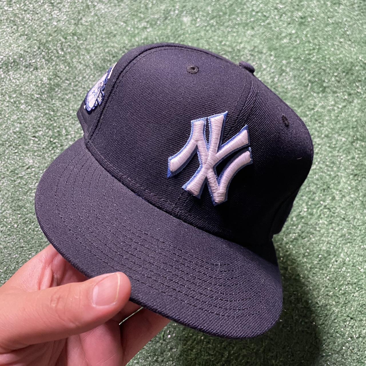 Yankees Fitted Hat 7 5/8 - Depop