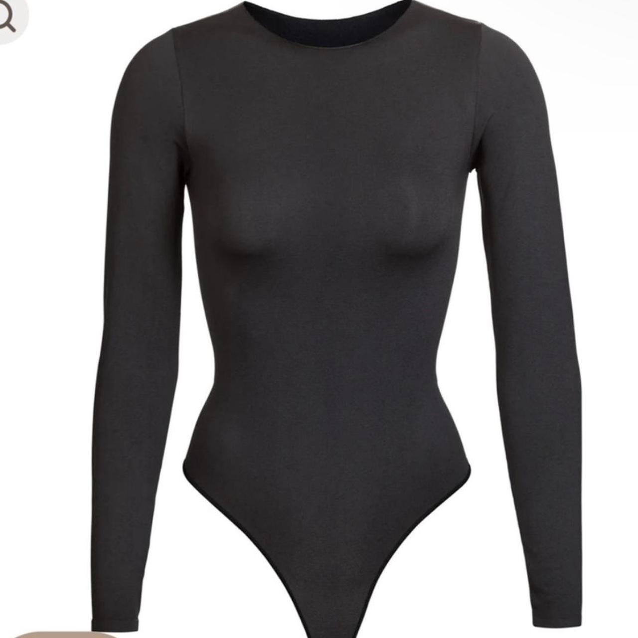 Skims Bodysuit NEVER WORN 🖤Black stretchy Skims... Depop