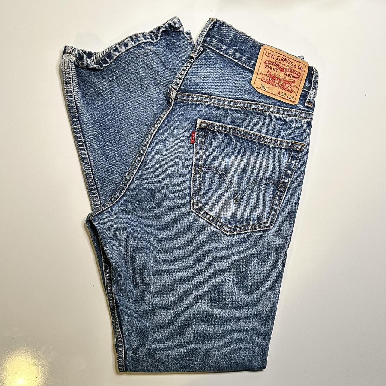 Levi’s 505 Relaxed Fit Blue Denim Jeans 33x34 #Y2K... - Depop