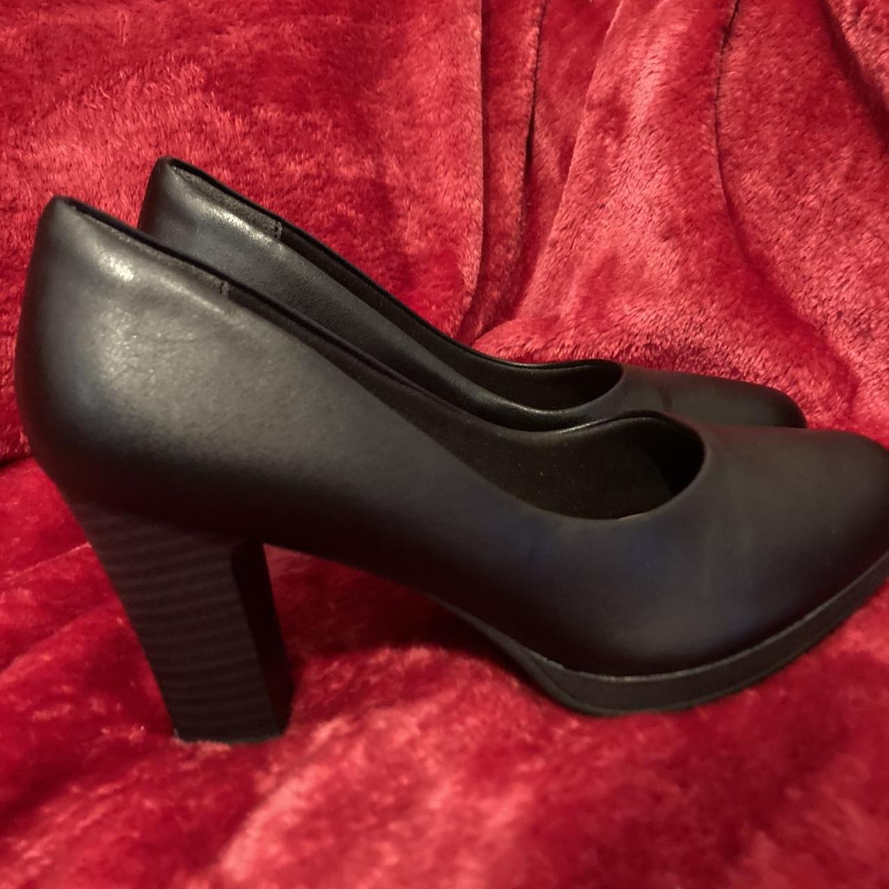 piccadilly cabin crew shoes