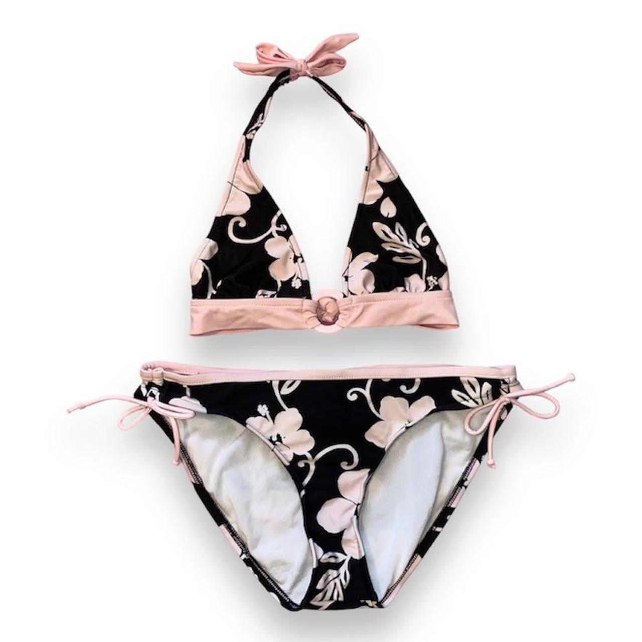 🌺black pink coconut girl bikini🌺 TOP SMALL... Depop