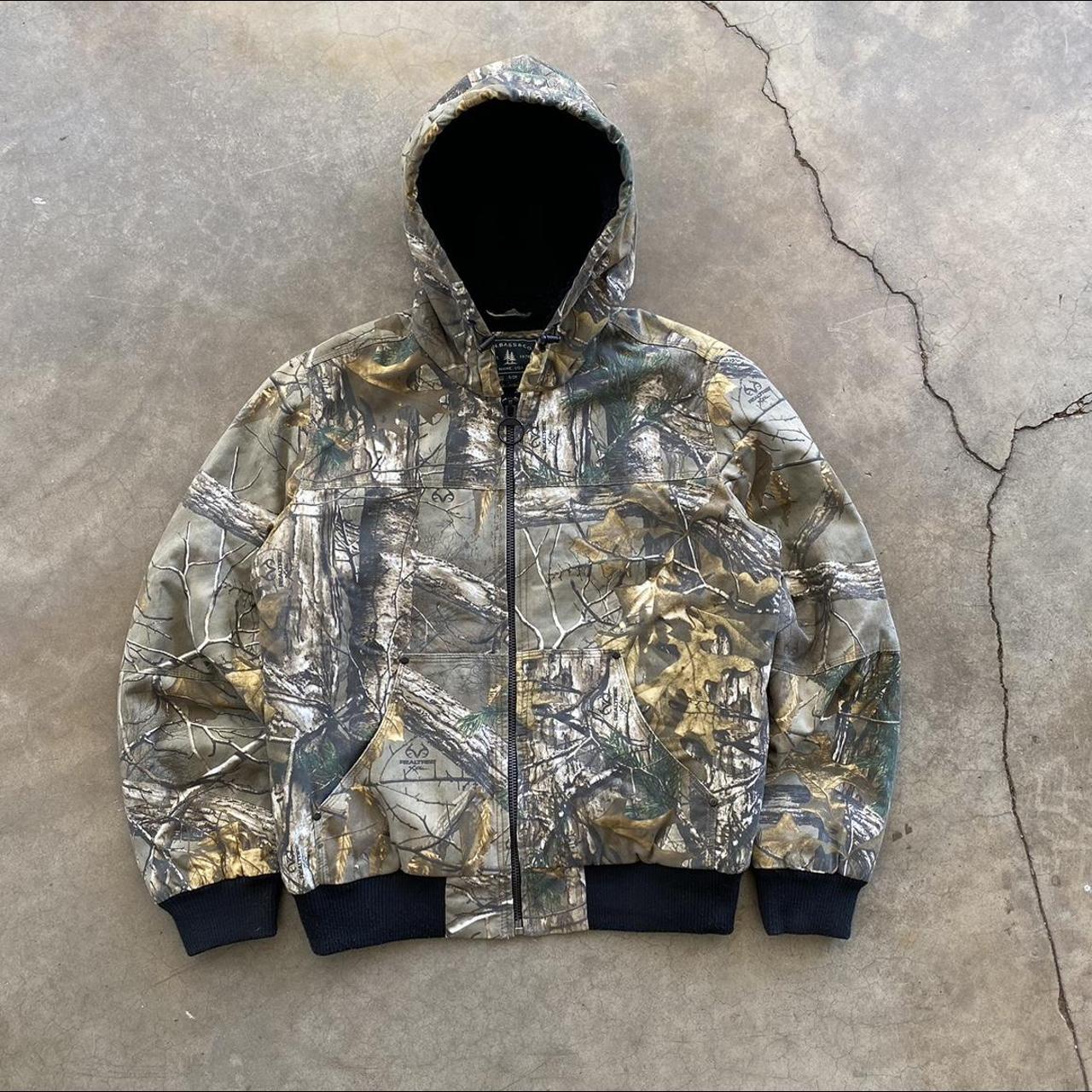 G.H. Bass Realtree Camo Sherpa Lined Hooded Work... - Depop