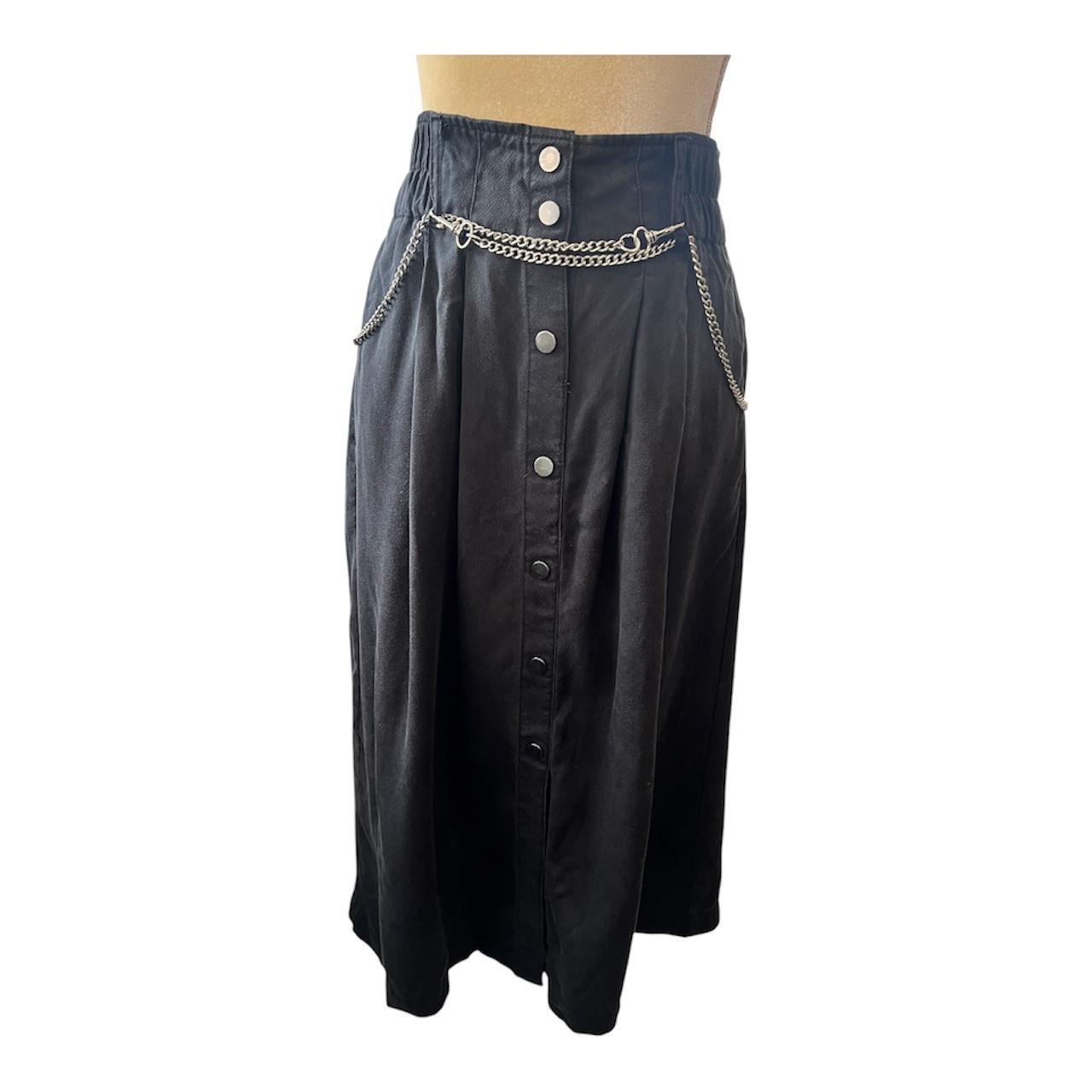 item listed by vintageescapade90