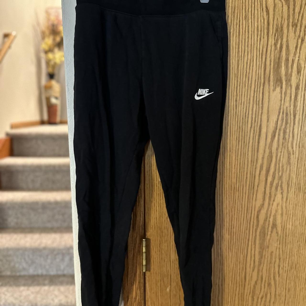 Petite nike joggers best sale