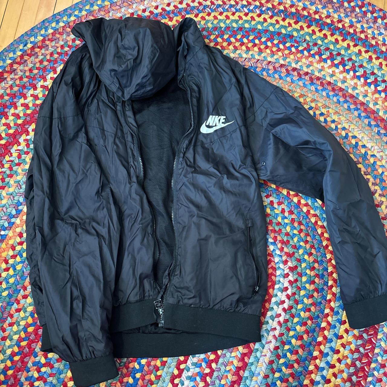 men black nike windbreaker