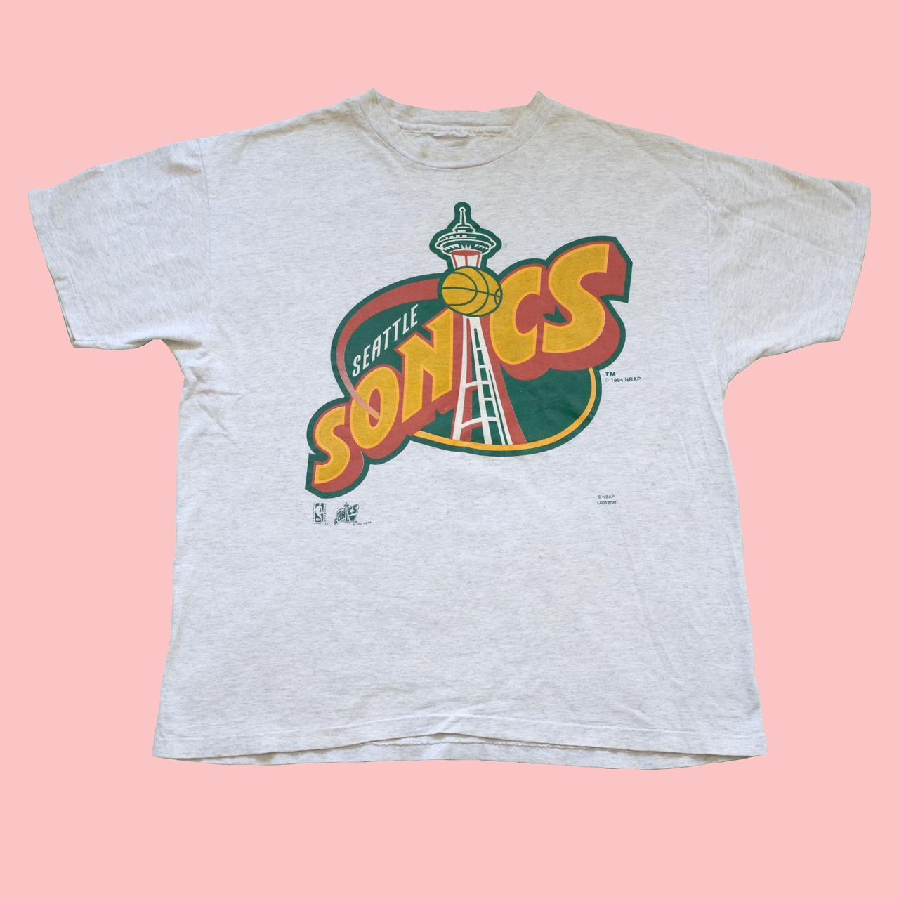 Seattle Sonics T shirt Basketball Vintage 🔵 Grey... - Depop