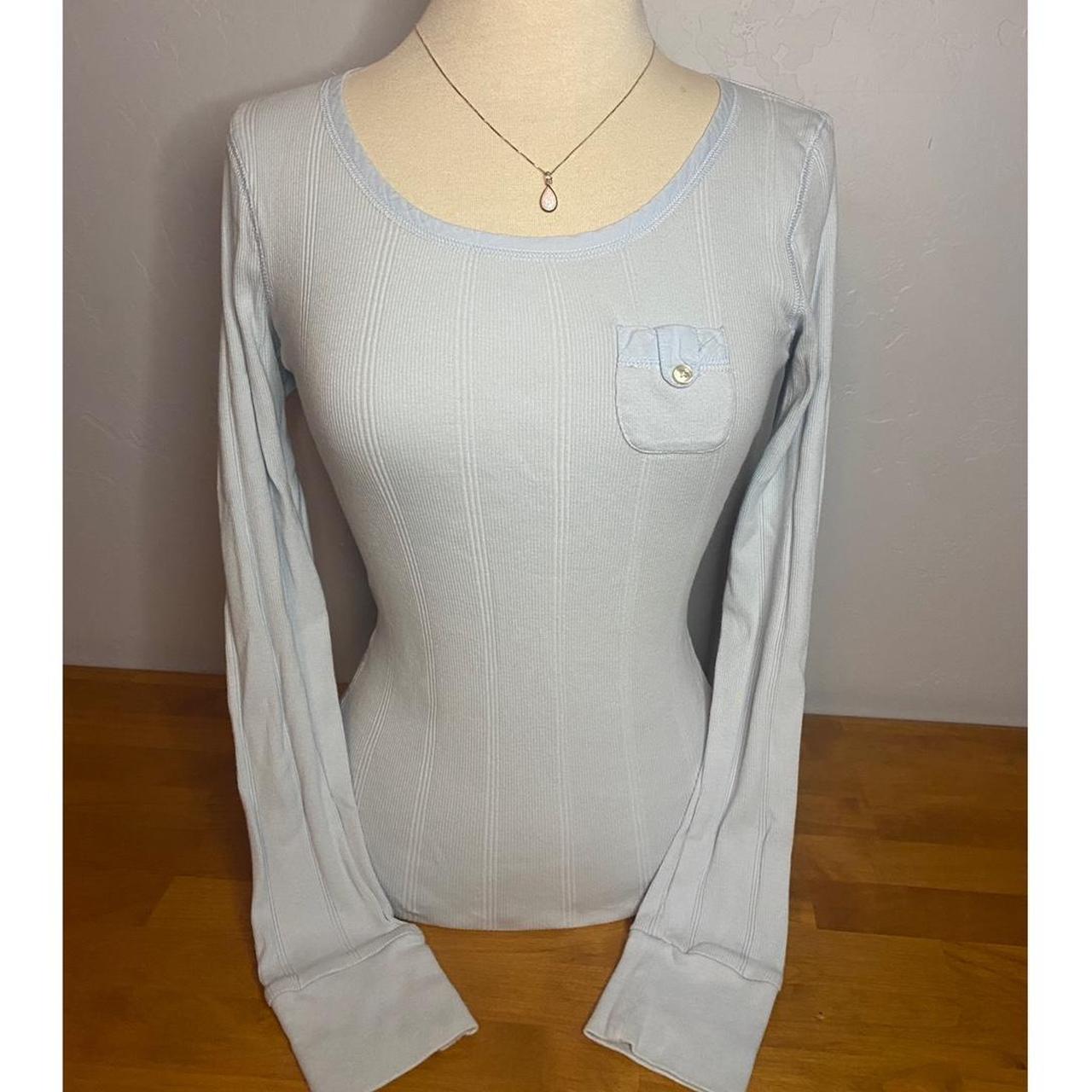 item listed by emilyyvonnexo