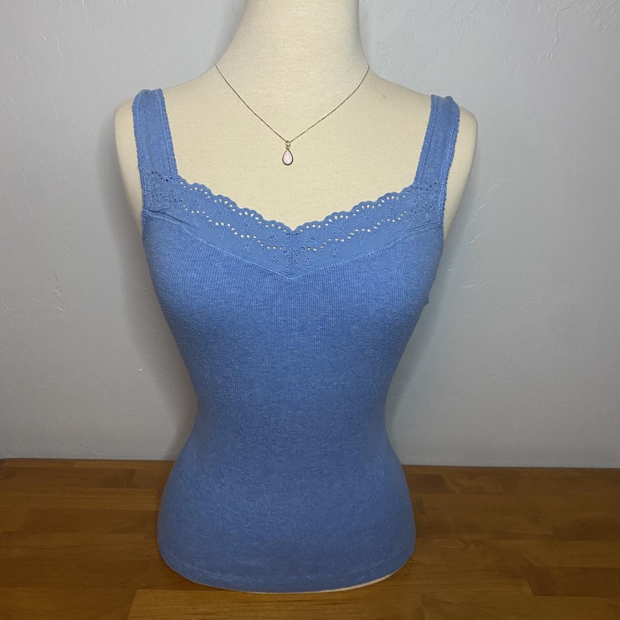 item listed by emilyyvonnexo