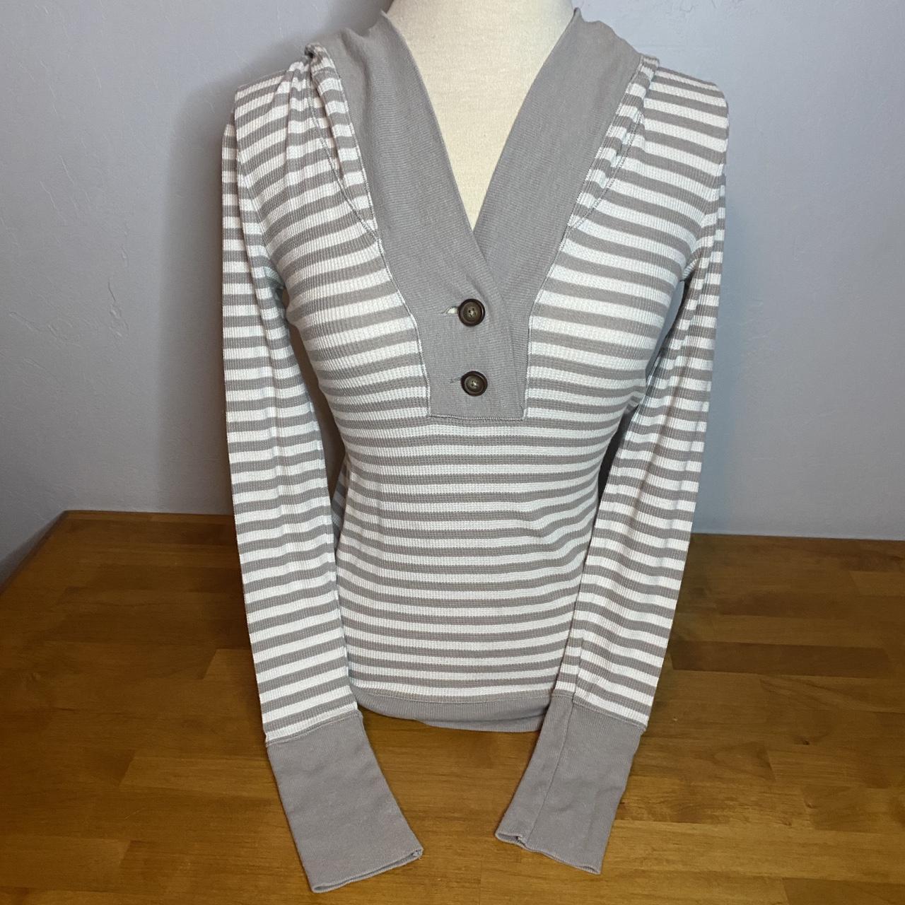 item listed by emilyyvonnexo