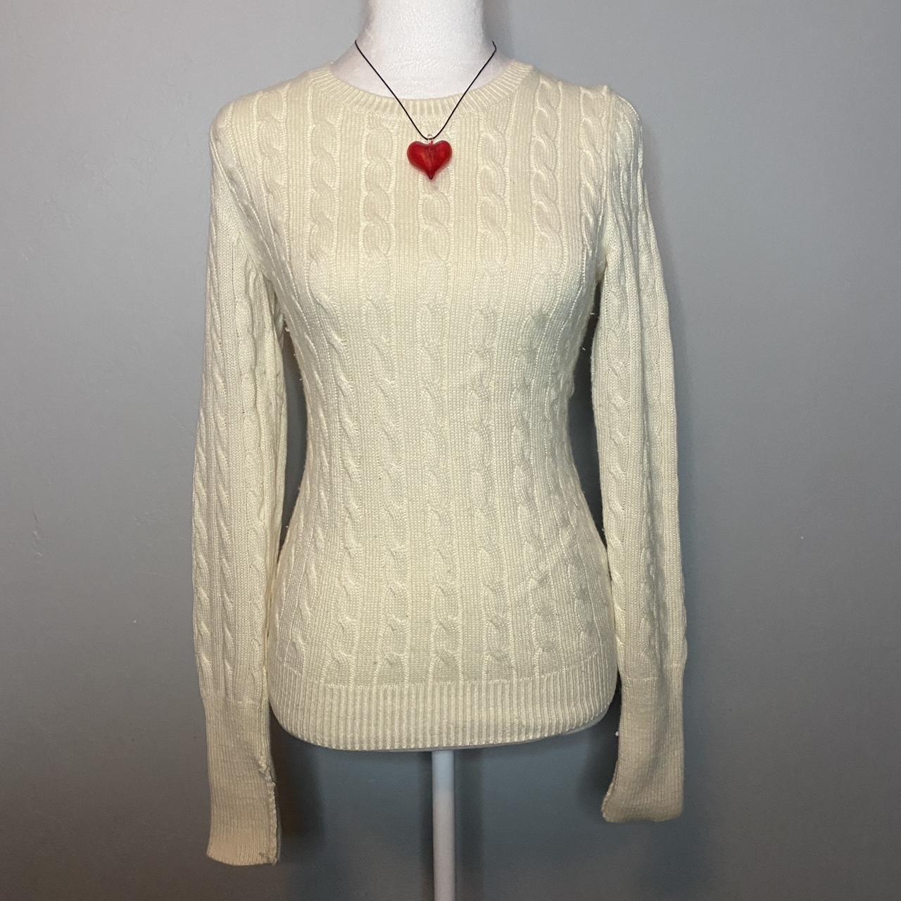 item listed by emilyyvonnexo
