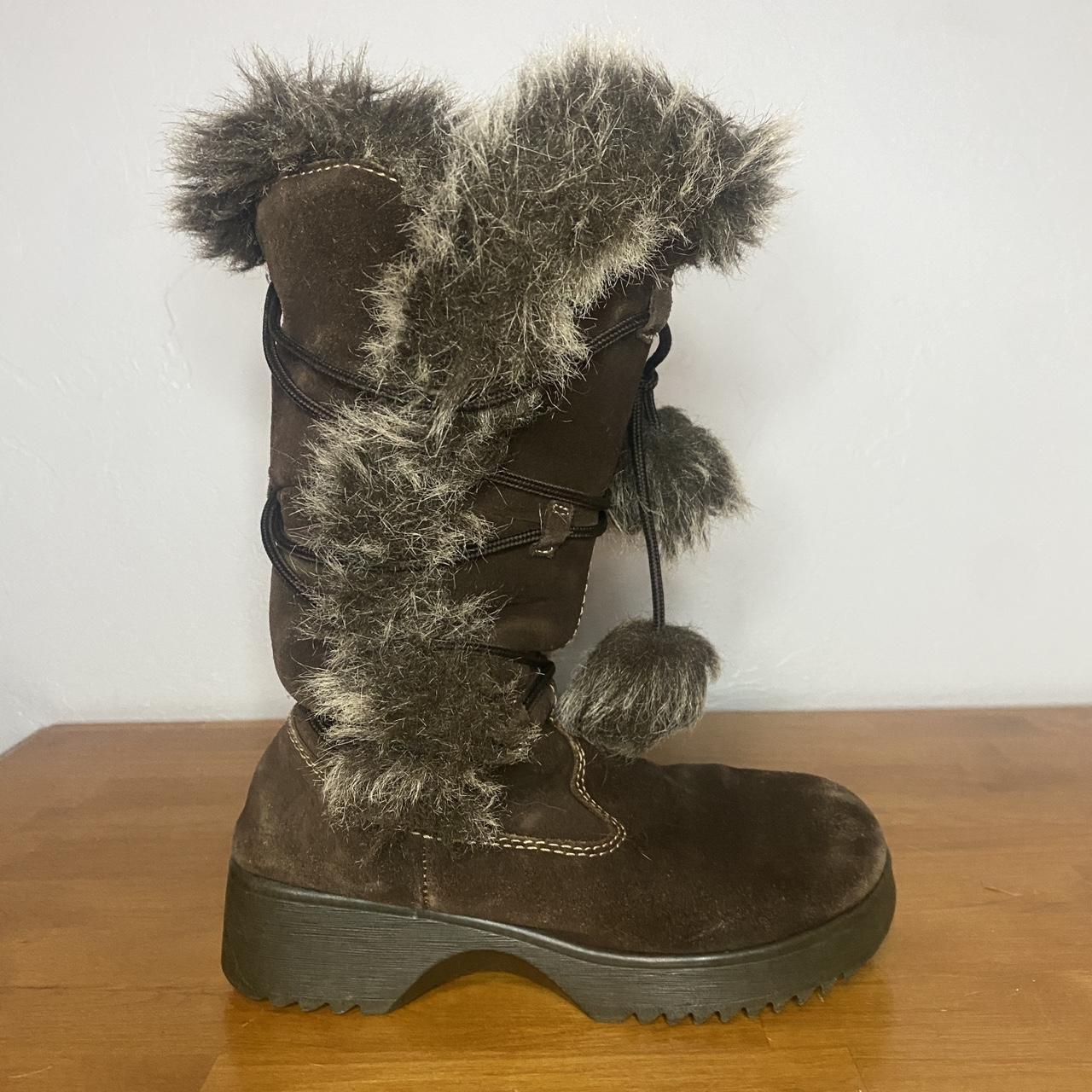 item listed by emilyyvonnexo