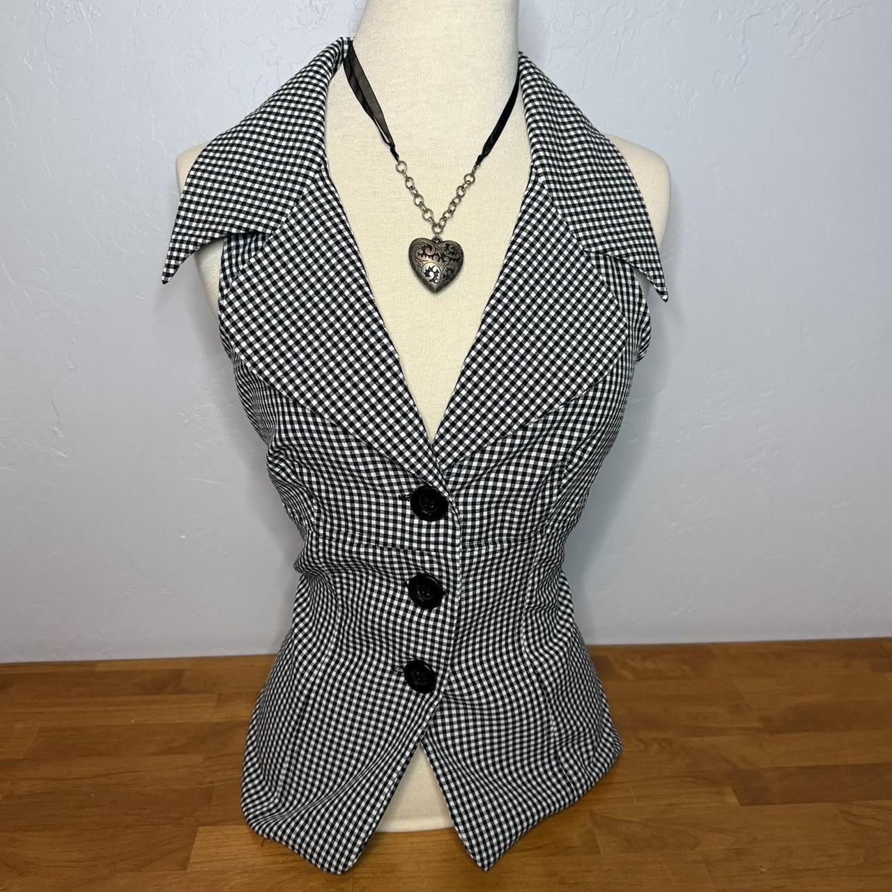 item listed by emilyyvonnexo