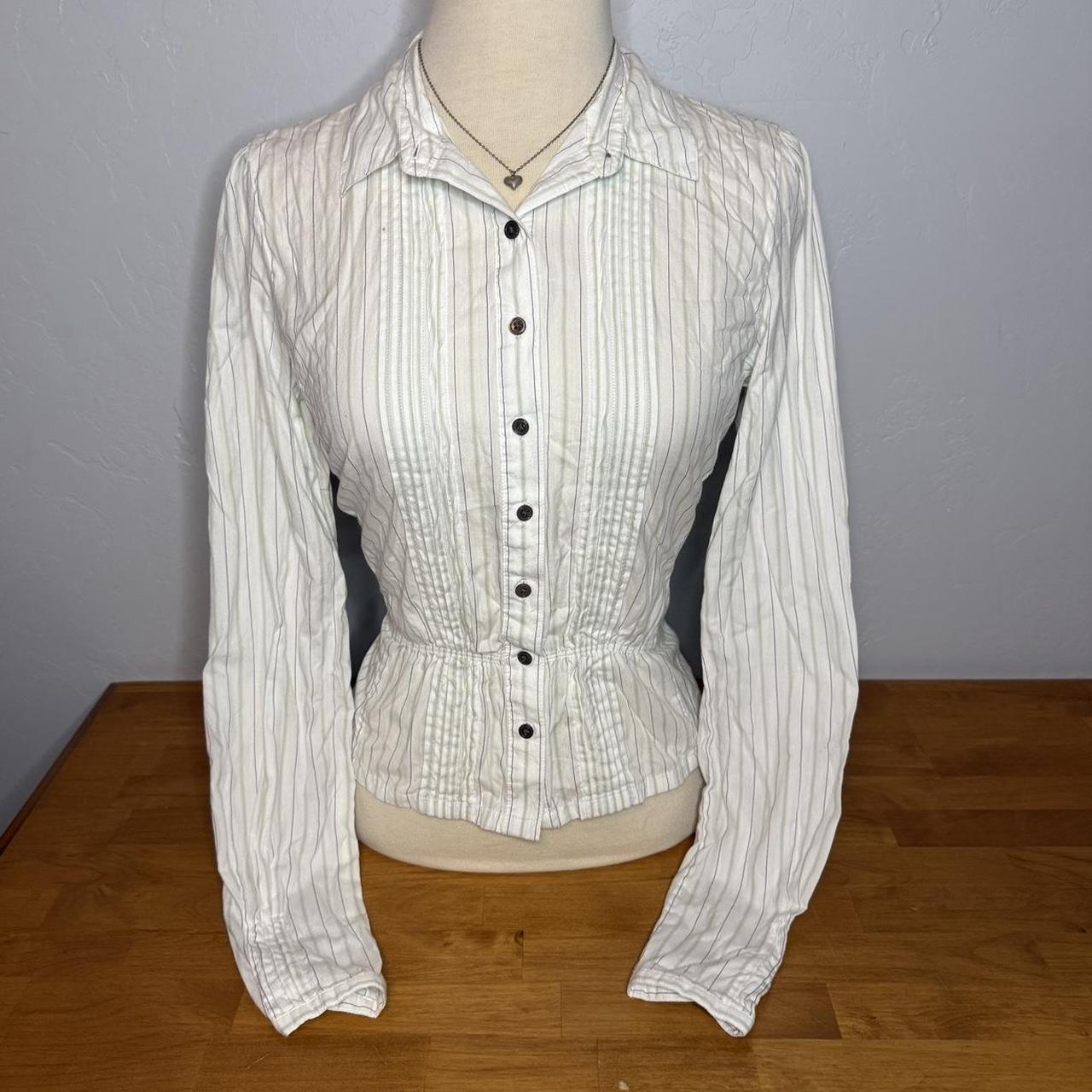 item listed by emilyyvonnexo