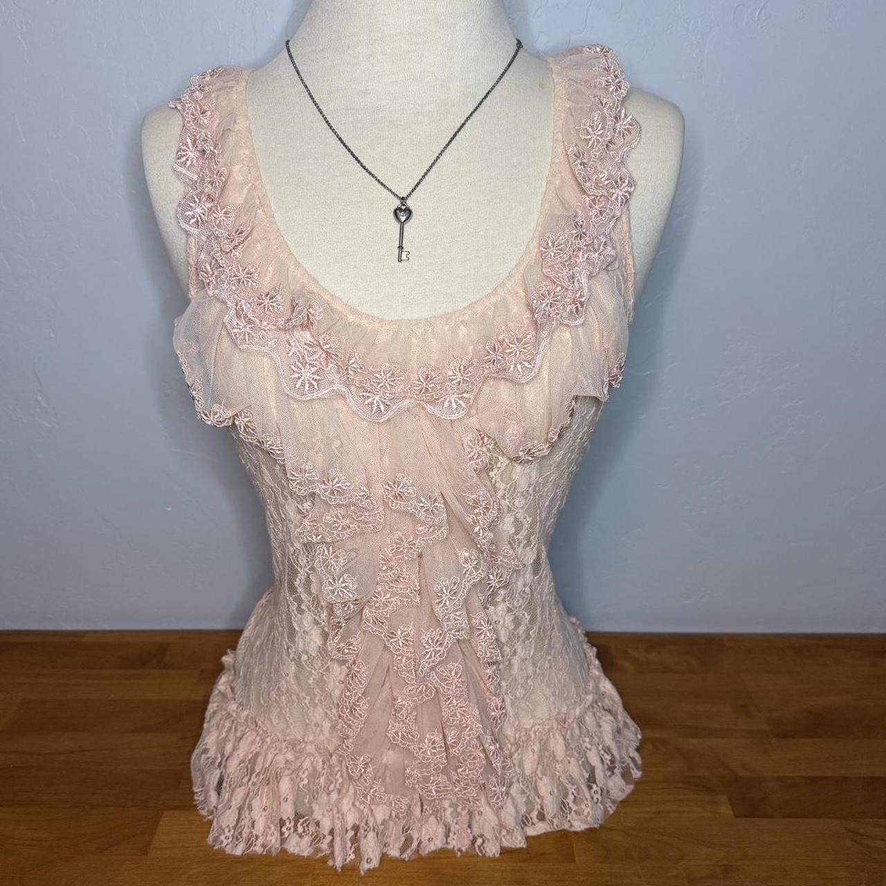 item listed by emilyyvonnexo