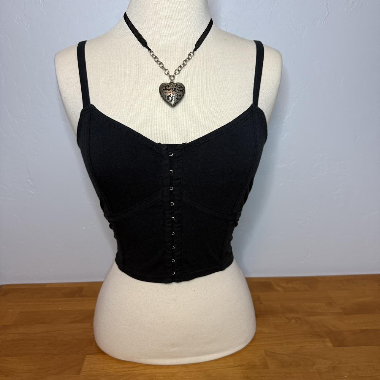 item listed by emilyyvonnexo