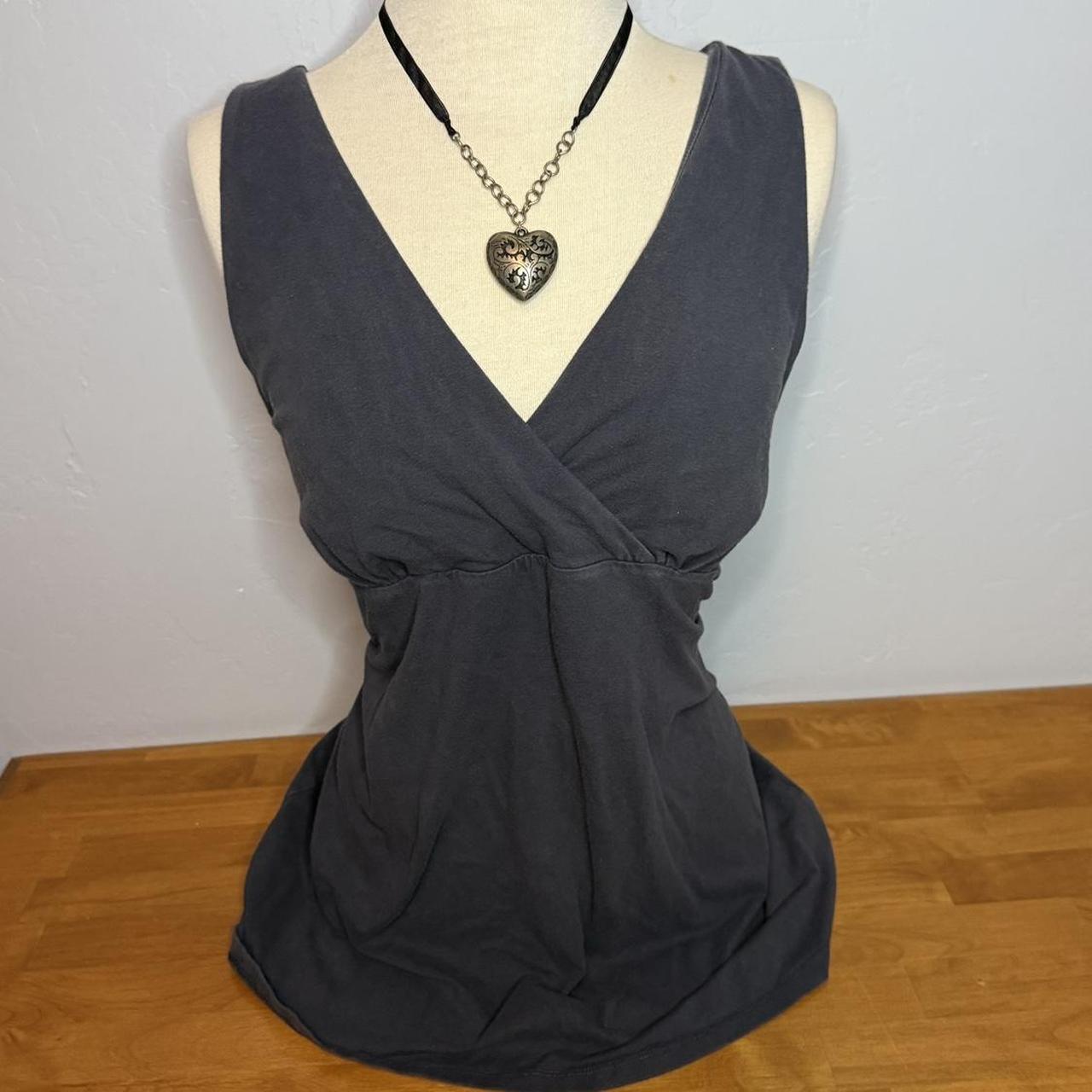 item listed by emilyyvonnexo