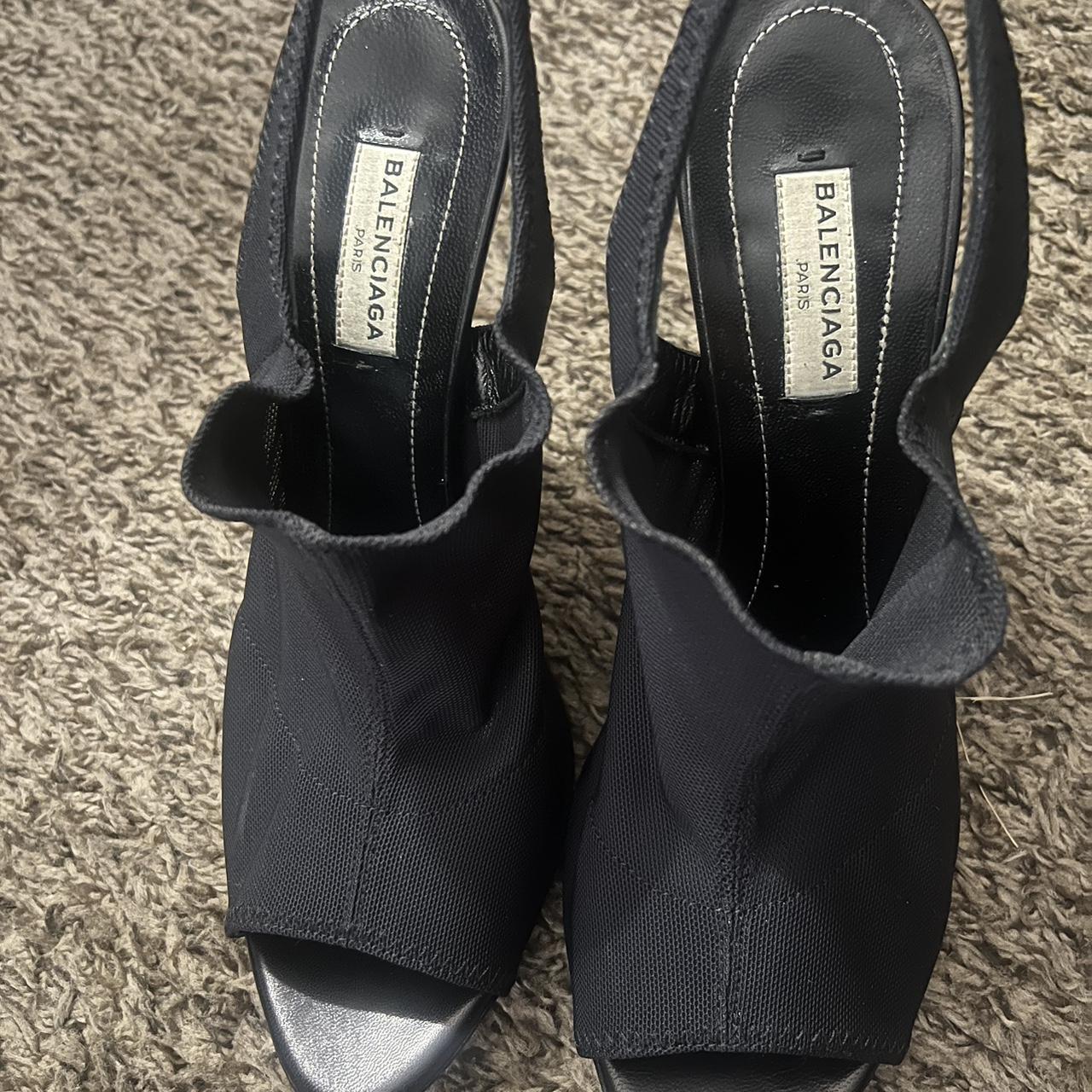 Balenciaga hot sale black mules