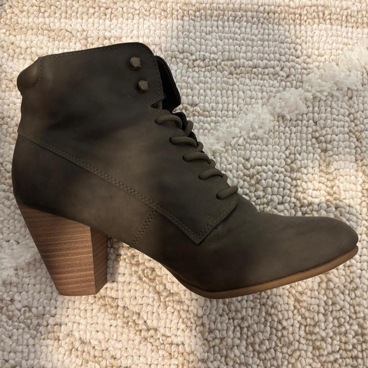 item listed by skygrl123