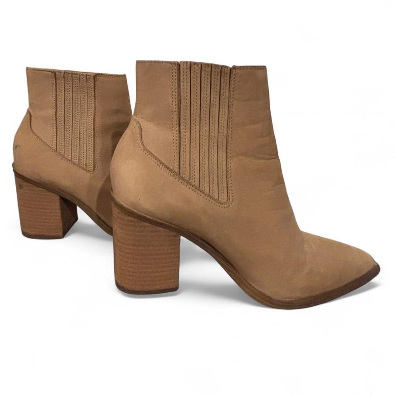 item listed by skygrl123