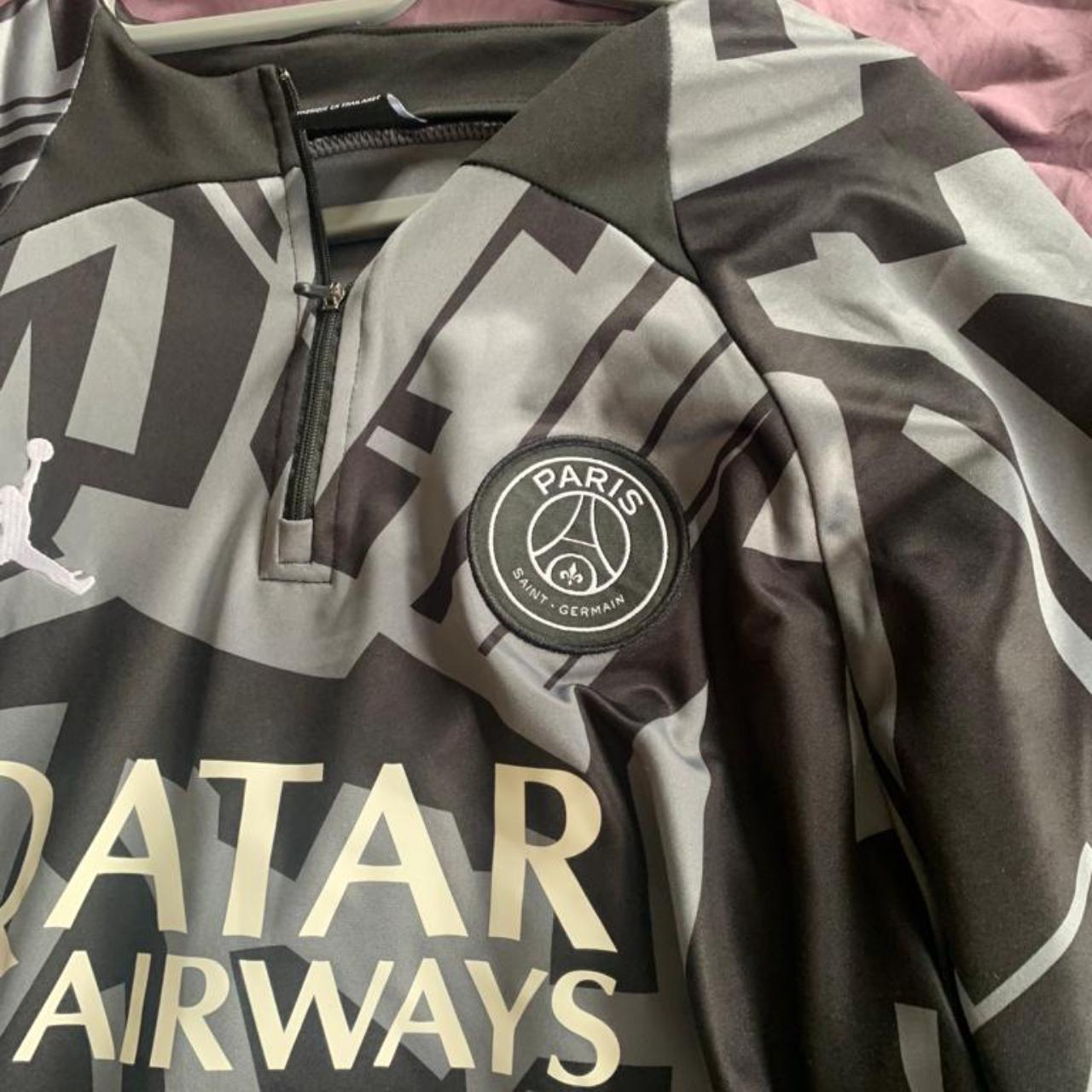 mens psg half zip
