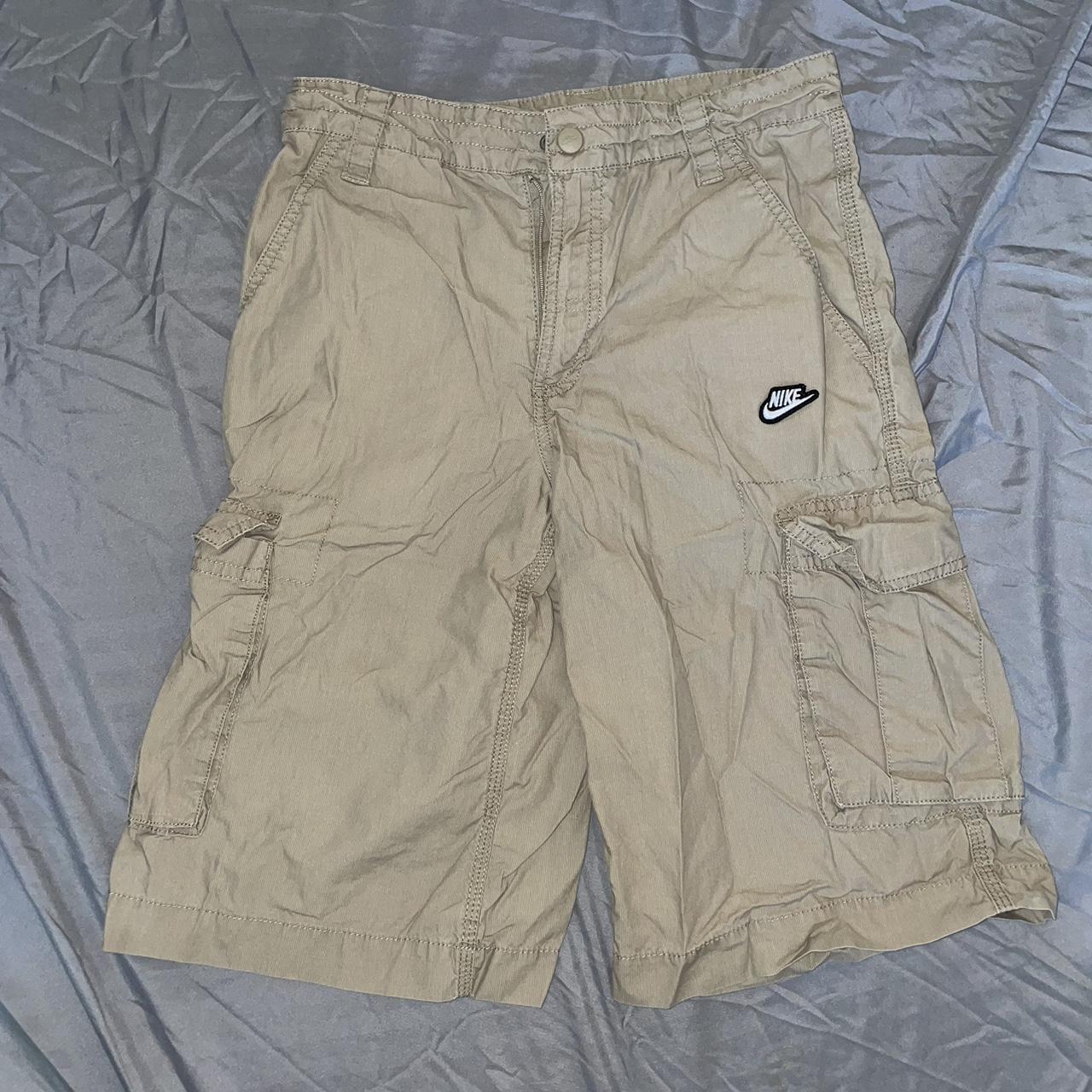 mens khaki nike shorts