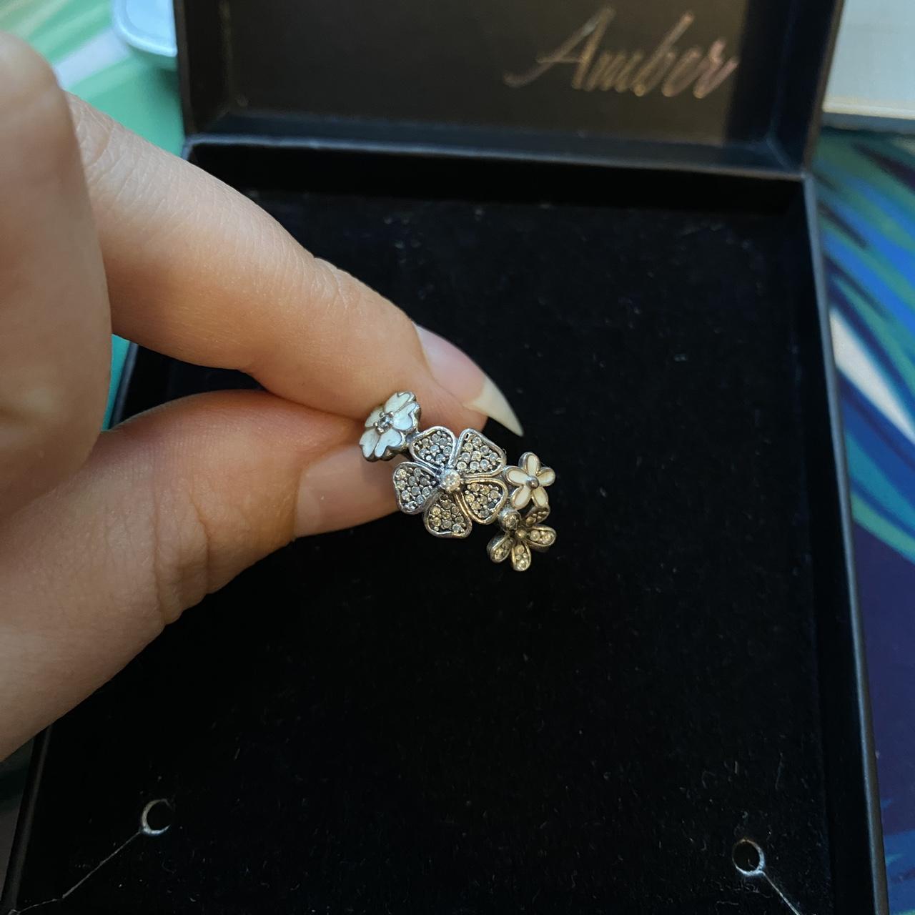 Shimmering hot sale bouquet ring