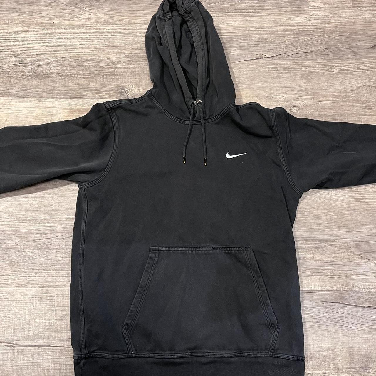 Nike Men's Black Hoodie | Depop