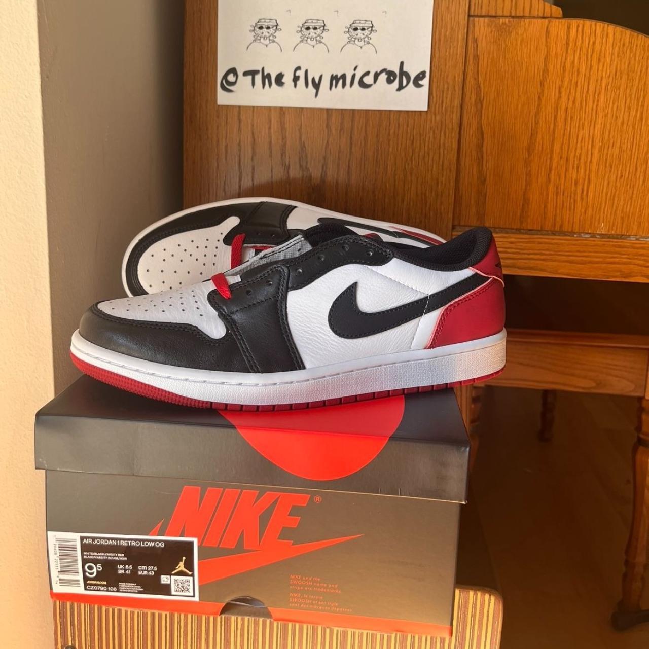 AIR JORDAN 1 LOW BLACK TOE MENS SIZE 9.5 BRAND NEW... - Depop