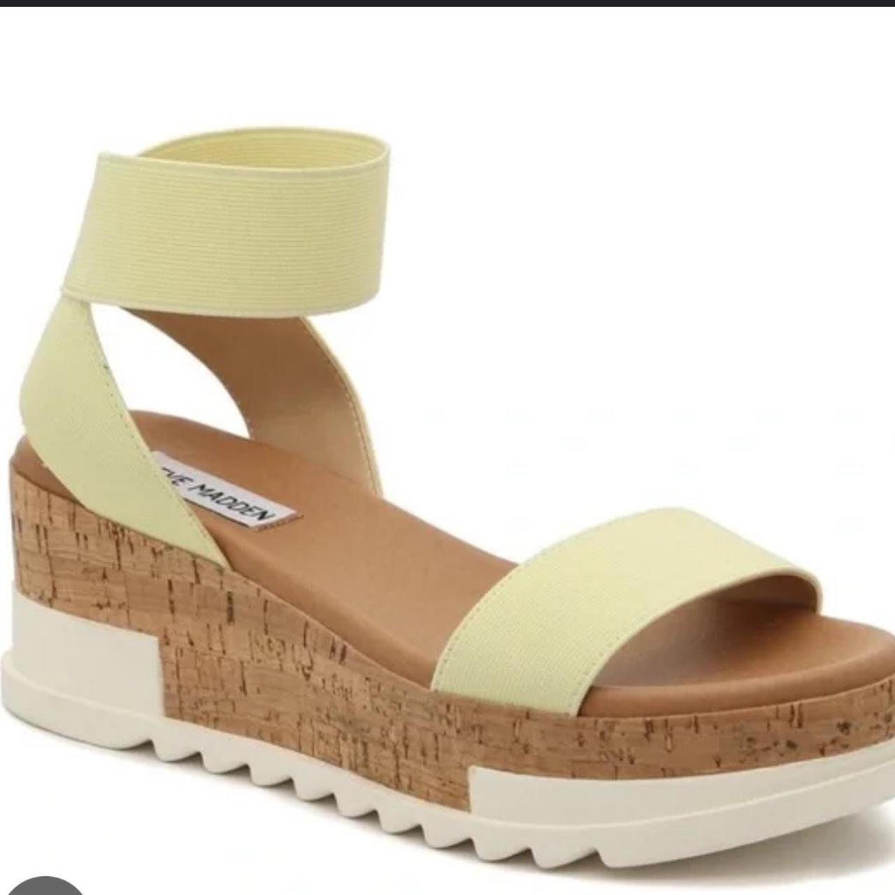 item listed by sammievizzare
