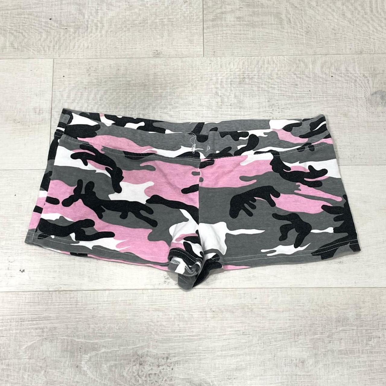 Y2K “LAS VEGAS” CAMO SHORTS Made in usa! Beautiful... - Depop