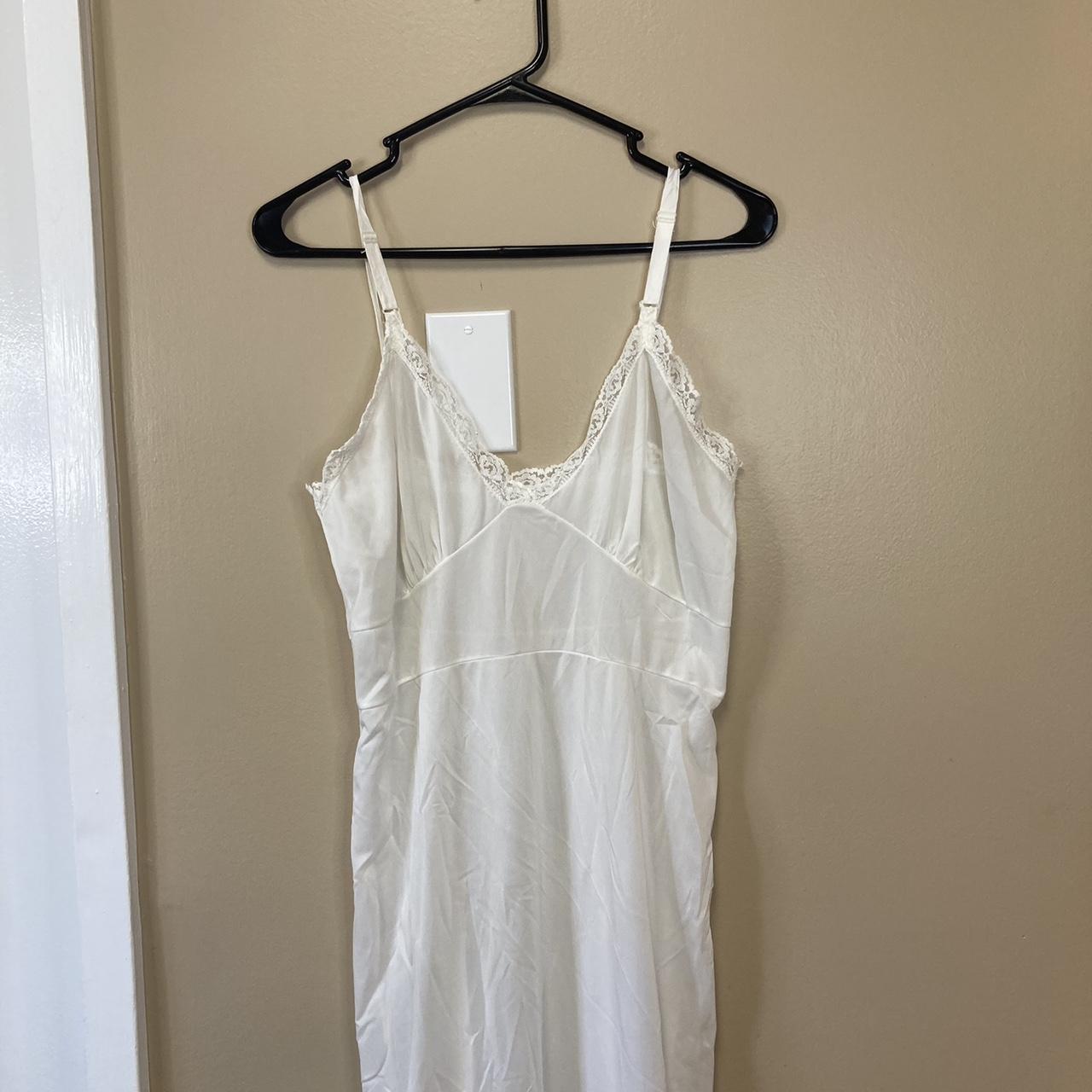 item listed by crookedcl0thing