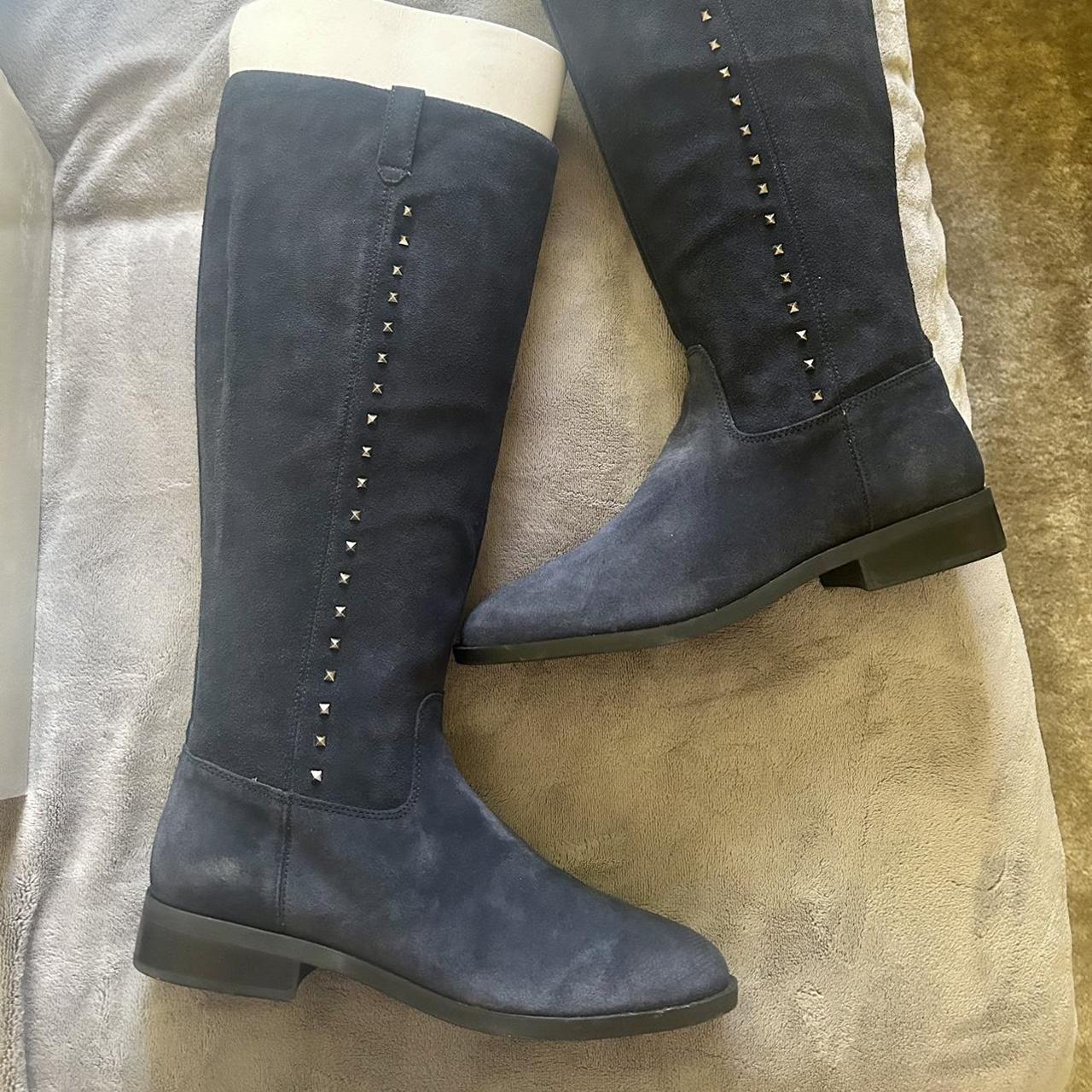 marc fisher grey suede boots