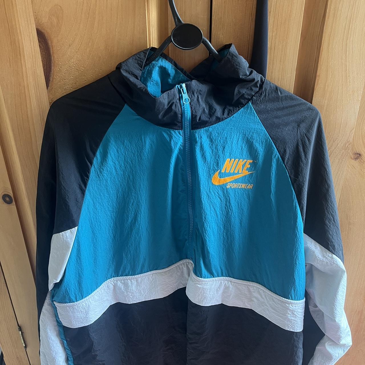 overhead jacket nike