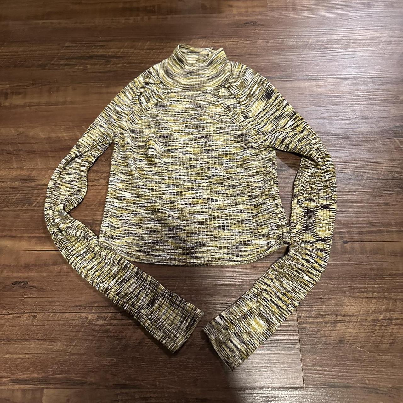item listed by greenblueredyellow