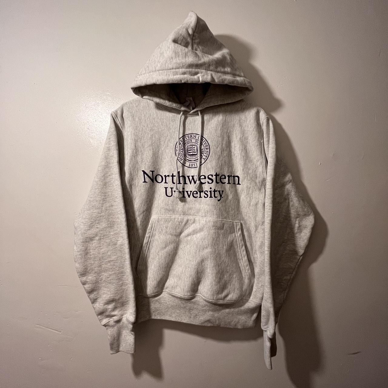 Vintage Looking Champion NorthWestern University buy Mens Small Hoodie!