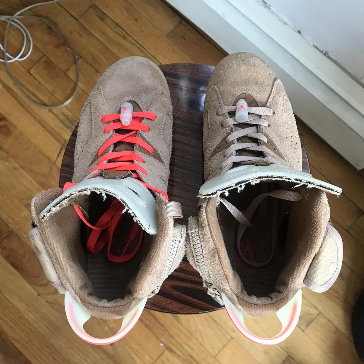 travis scott shoes orange