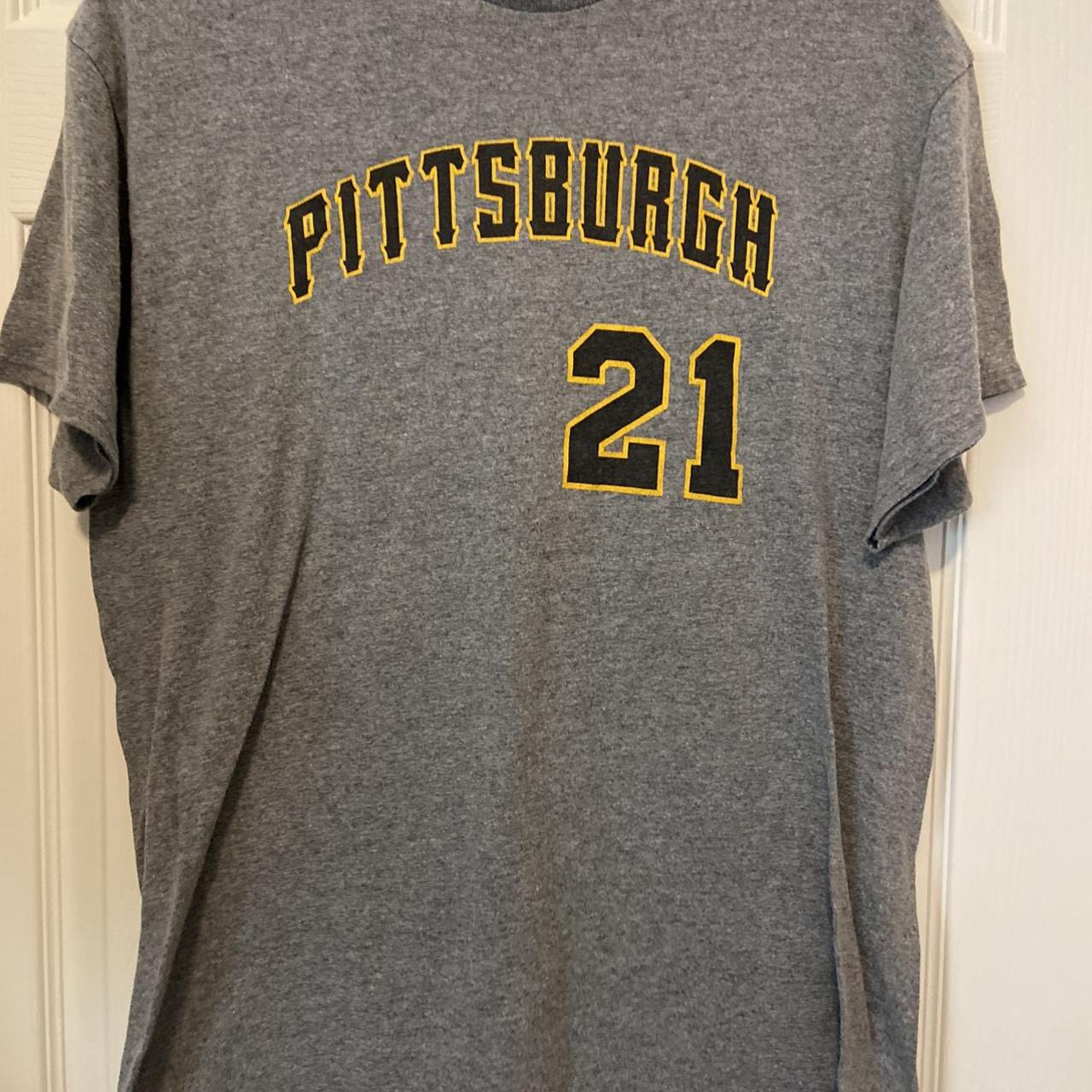 Nike Pittsburgh Pirates Roberto Clemente - Depop