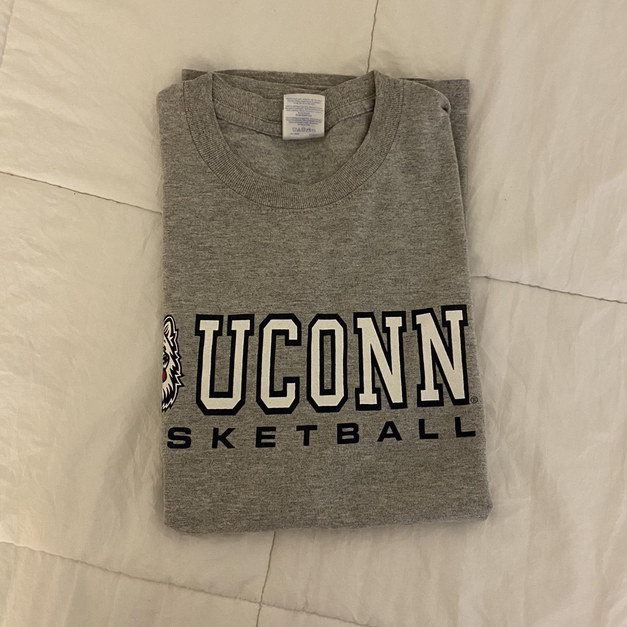 nike uconn shirt