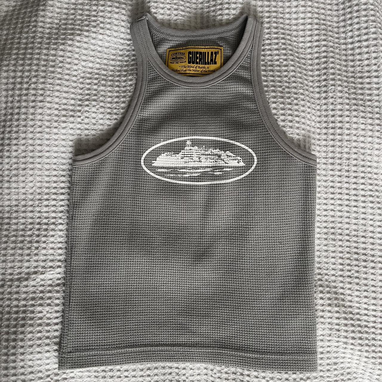 Corteiz Men's Grey Croptop Depop