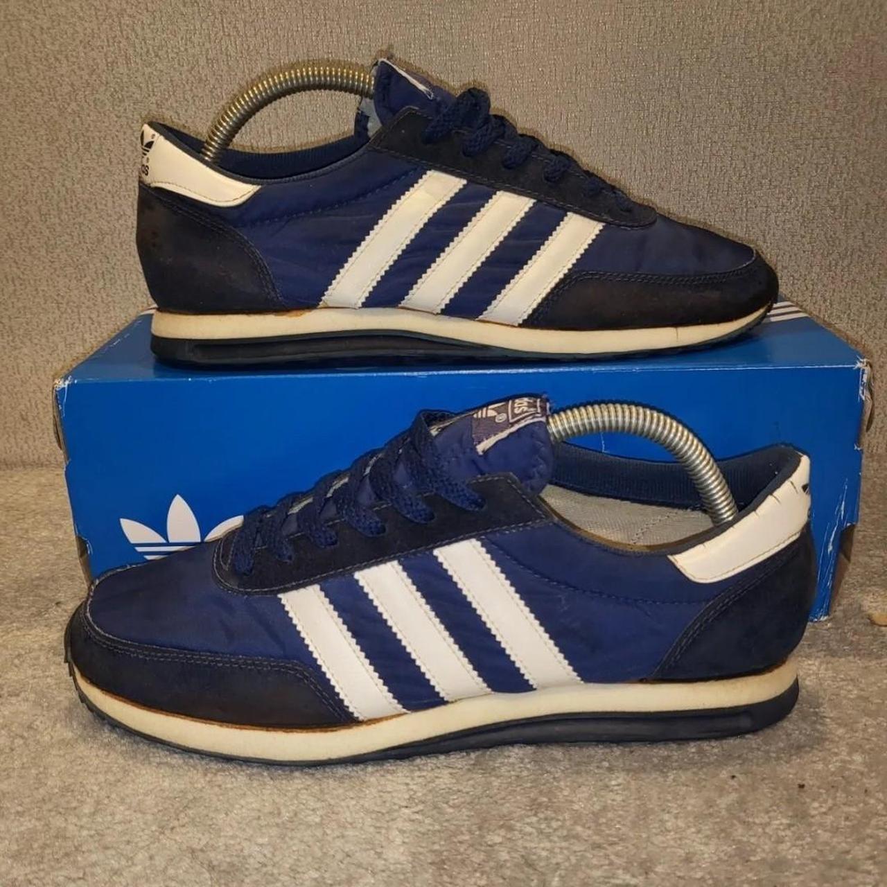 Adidas summit Size 7 No box Some signs of wear